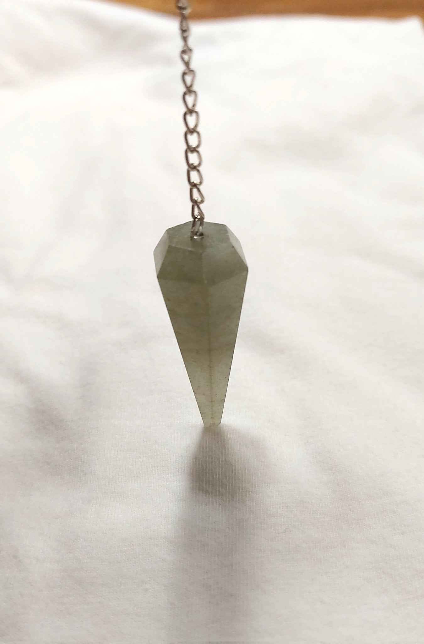 Pendules de pierres naturelles