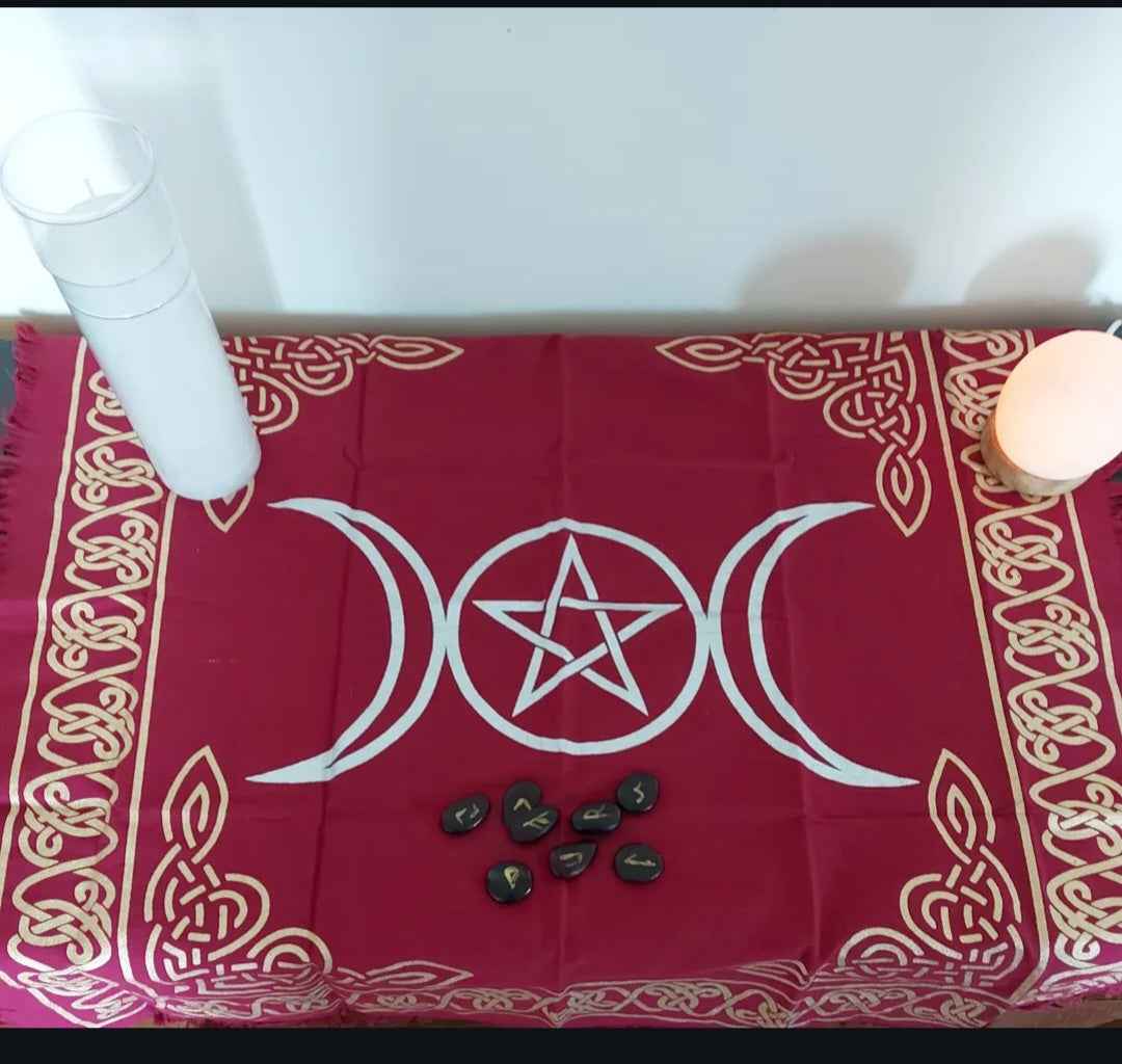 Triple Lune (24×24)