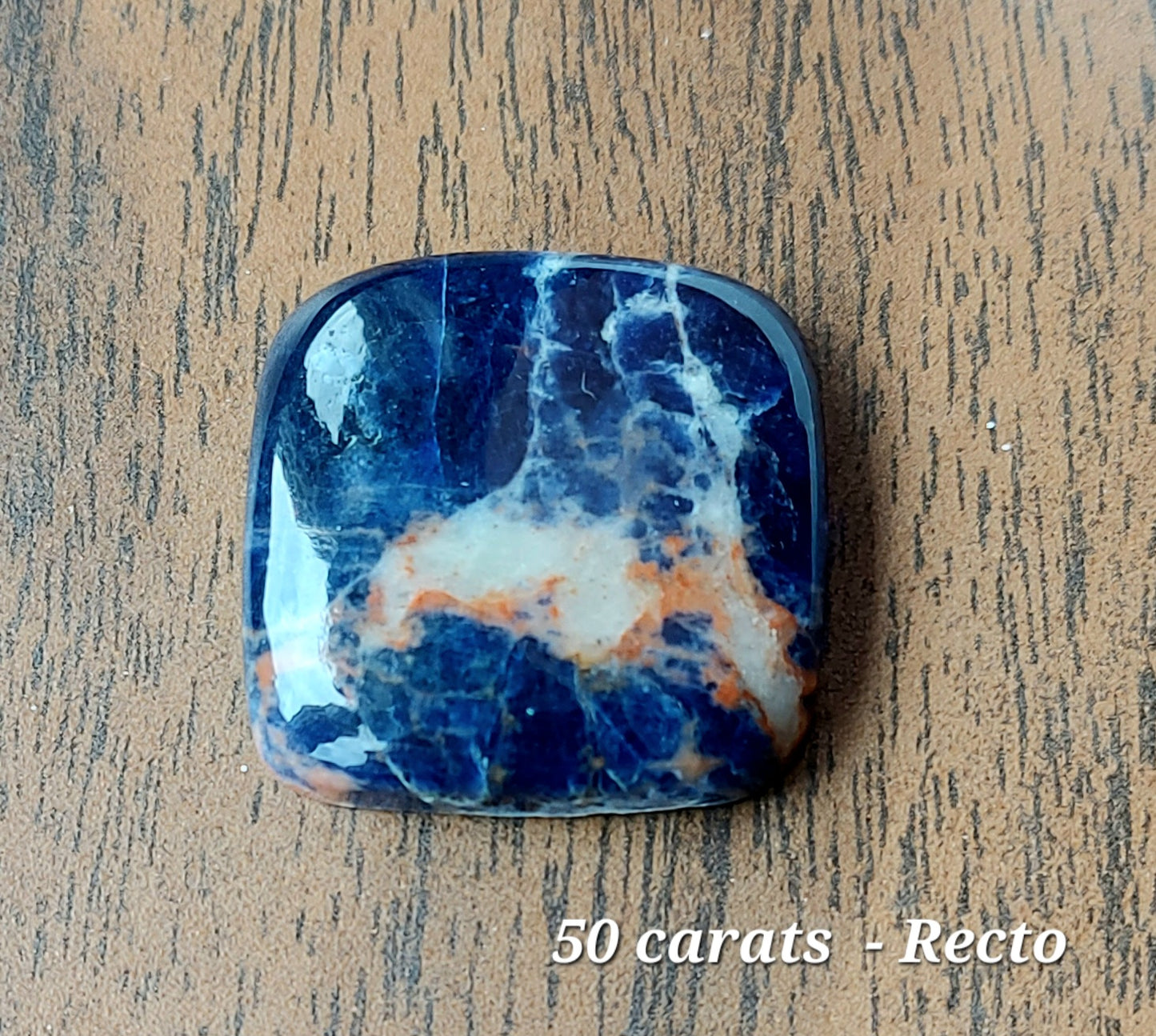 🌅 Coussin des Nébuleuses – Sodalite Coucher de Soleil (Grade AA)